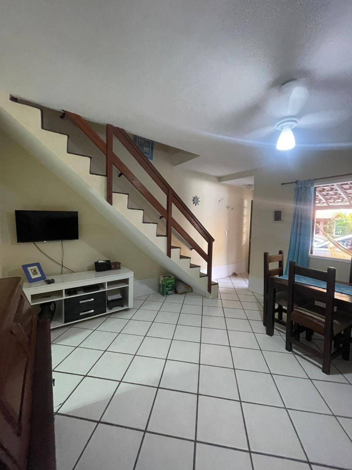 Casa Mobiliada com Piscina e Salão de jogos Praia de Arraial do Cabo 300mt da praia Exterior foto