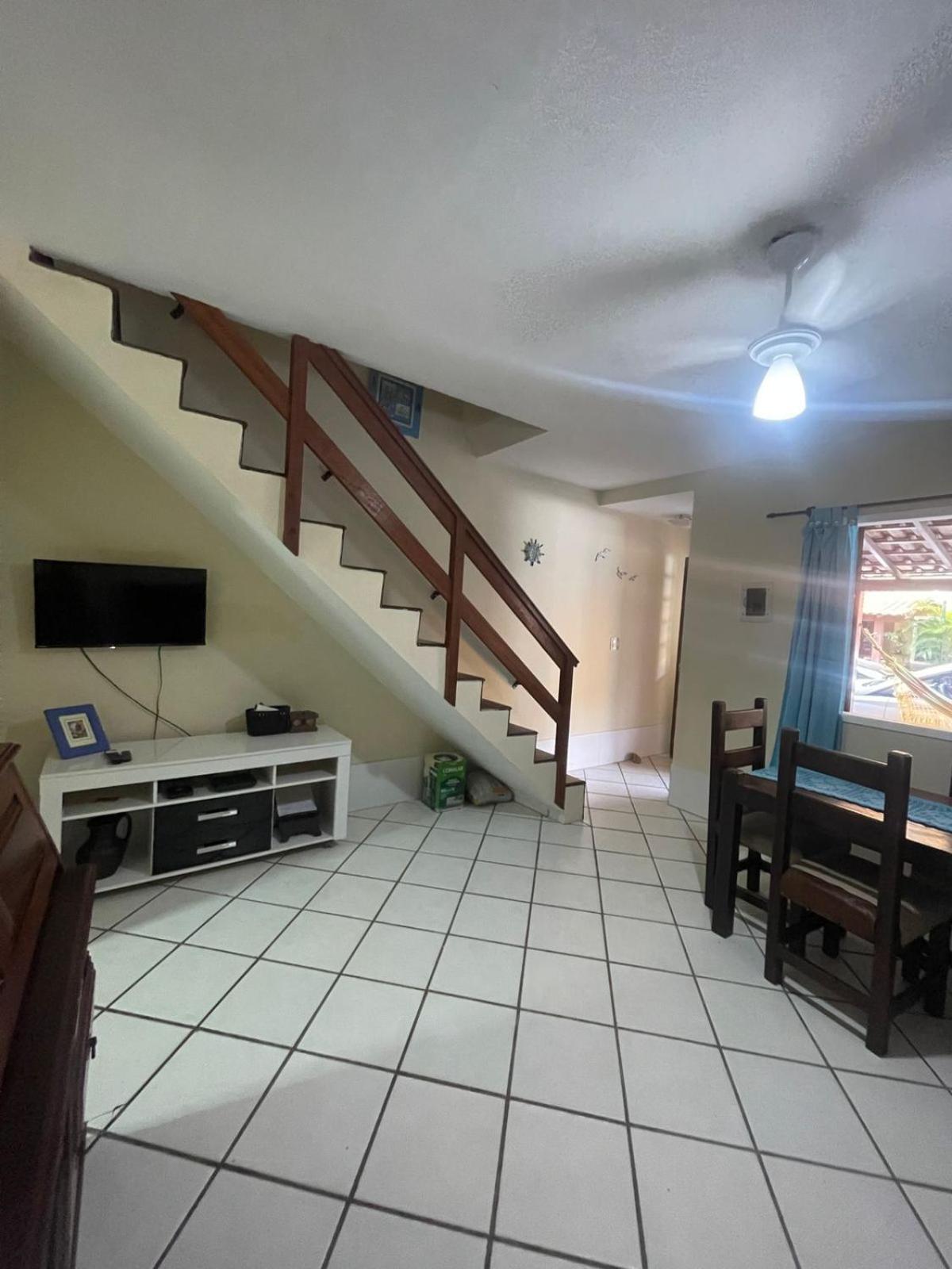 Casa Mobiliada com Piscina e Salão de jogos Praia de Arraial do Cabo 300mt da praia Exterior foto