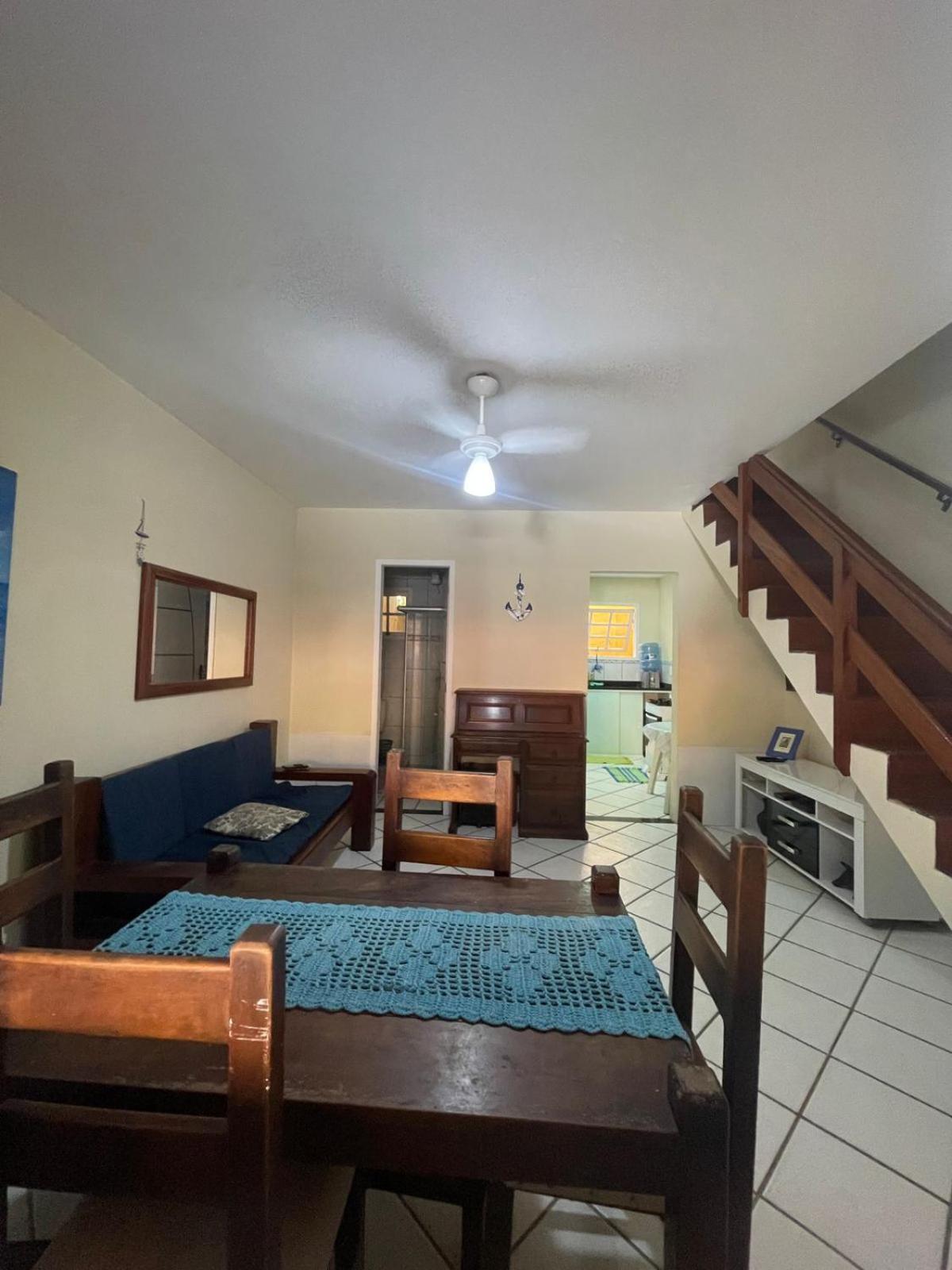 Casa Mobiliada com Piscina e Salão de jogos Praia de Arraial do Cabo 300mt da praia Exterior foto